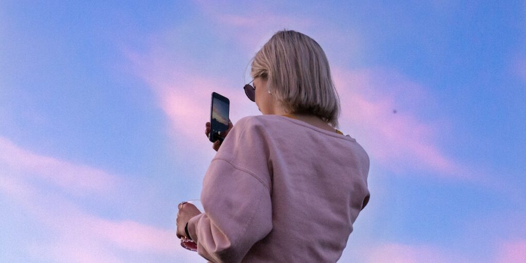 Gérer des réseaux sociaux comme un pro - Chèque-Vacances